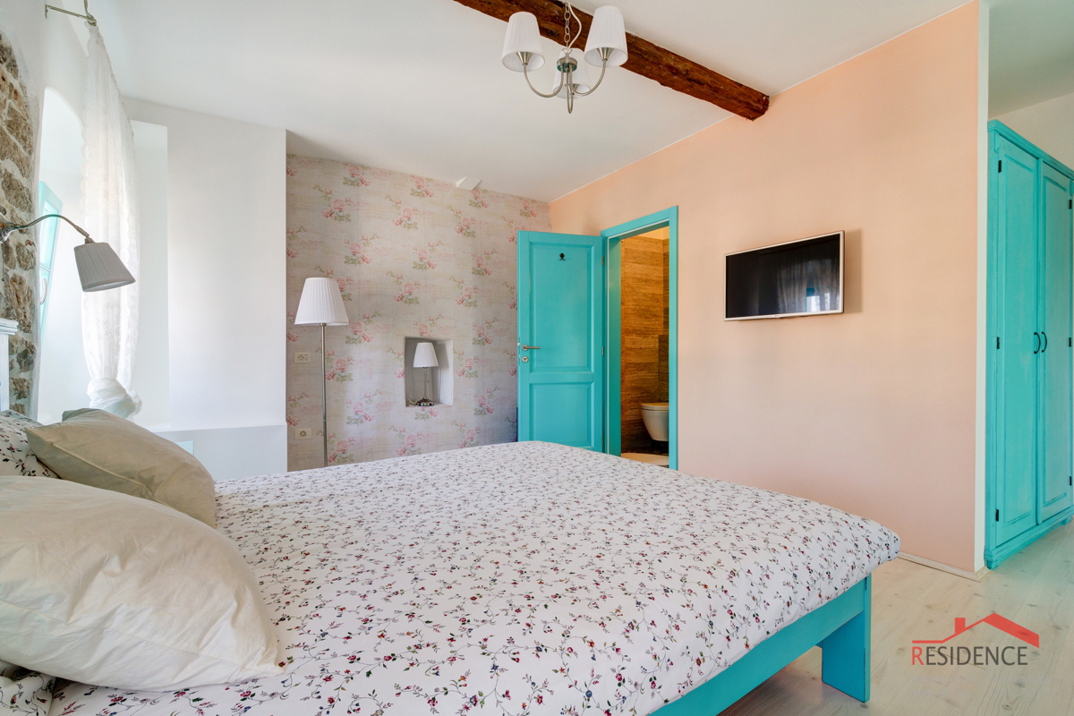 Business premises For sale - ISTARSKA FAŽANA