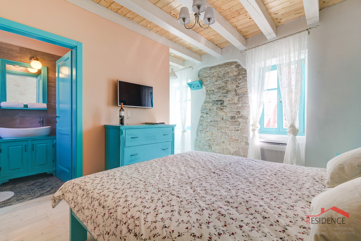 Business premises For sale - ISTARSKA FAŽANA