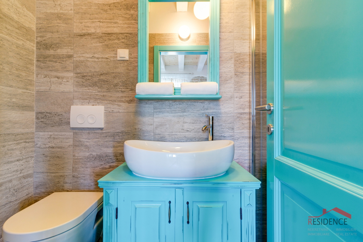 Business premises For sale - ISTARSKA FAŽANA