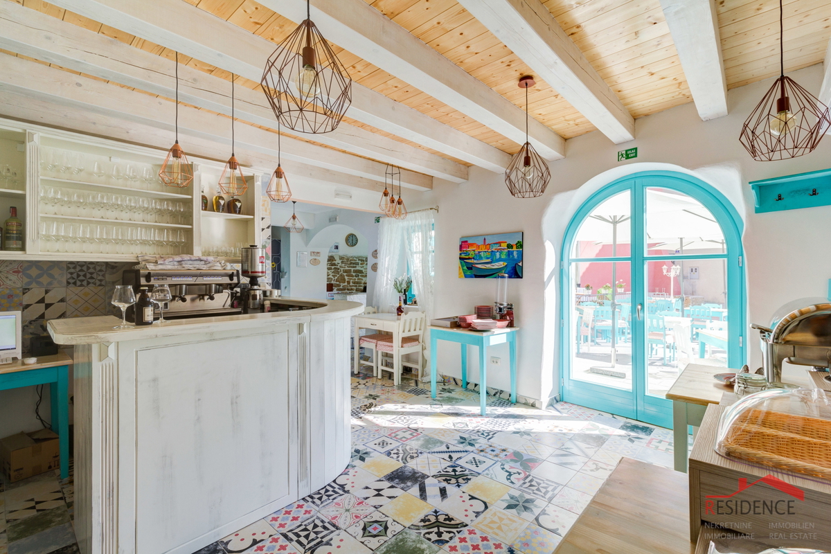 Business premises For sale - ISTARSKA FAŽANA