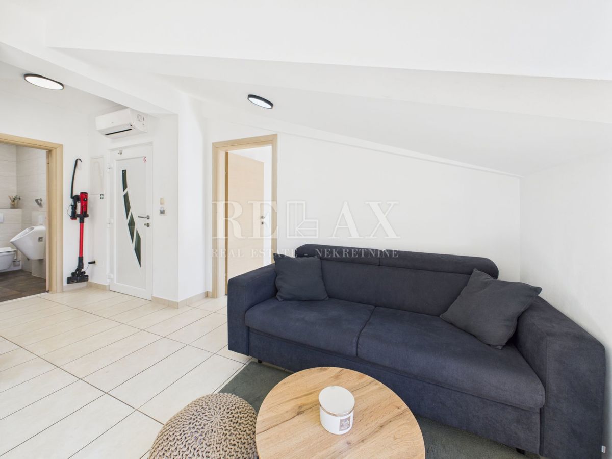 Apartment Zu verkaufen - PRIMORSKO-GORANSKA CRIKVENICA