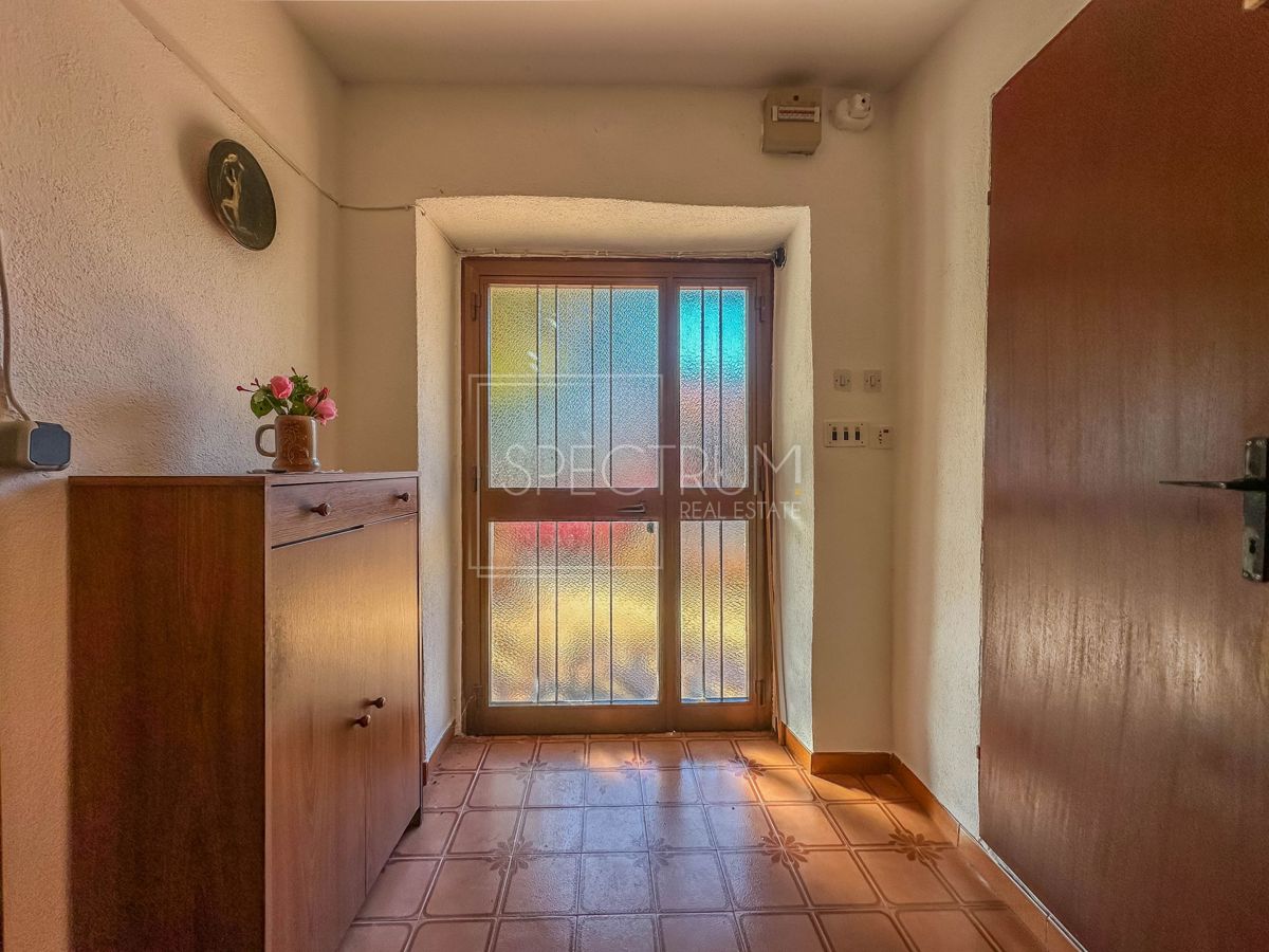 Haus Zu verkaufen - ISTARSKA BRTONIGLA