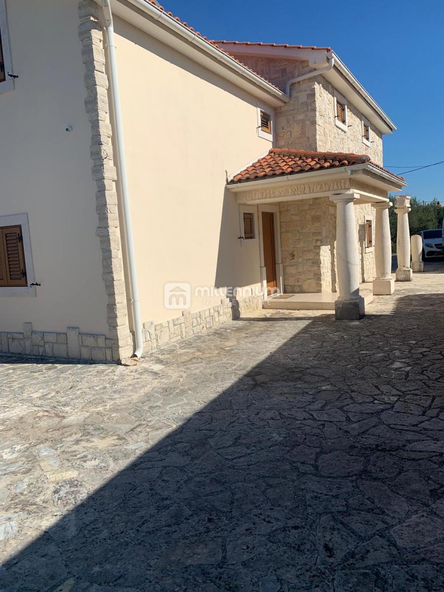 Casa In vendita - PRIMORSKO-GORANSKA KRK