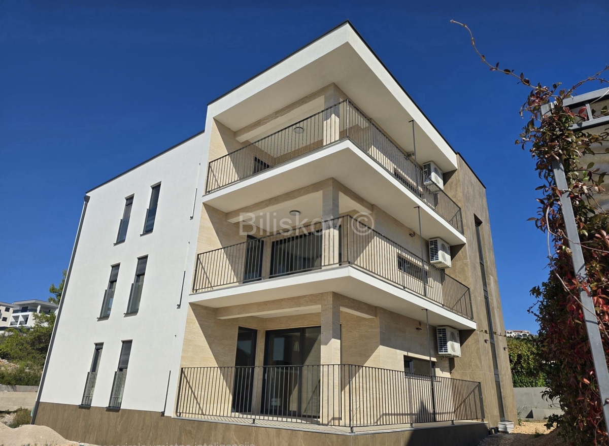 Flat For sale - šibensko-kninska Rogoznica - foto 2/7