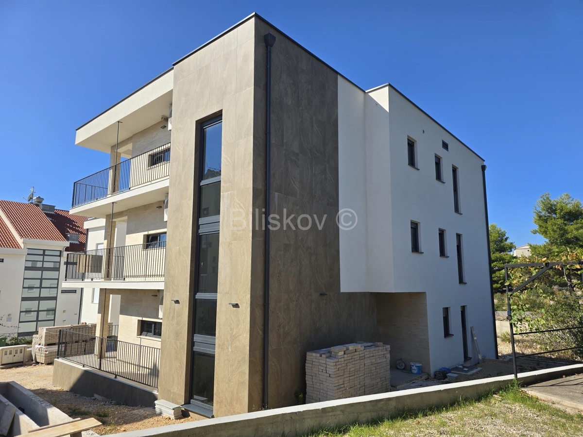 Apartmán Na predaj - šibensko-kninska Rogoznica - foto 1/7