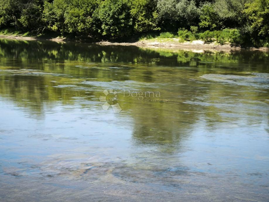 Parcela Na predaj - SISAČKO-MOSLAVAČKA PETRINJA