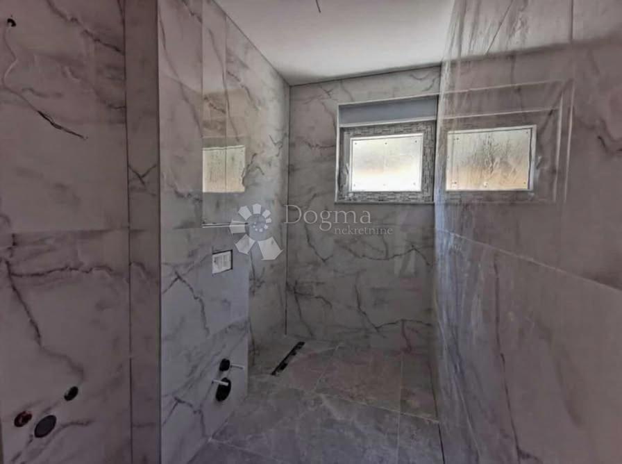 Apartment Zu verkaufen - ZADARSKA POSEDARJE