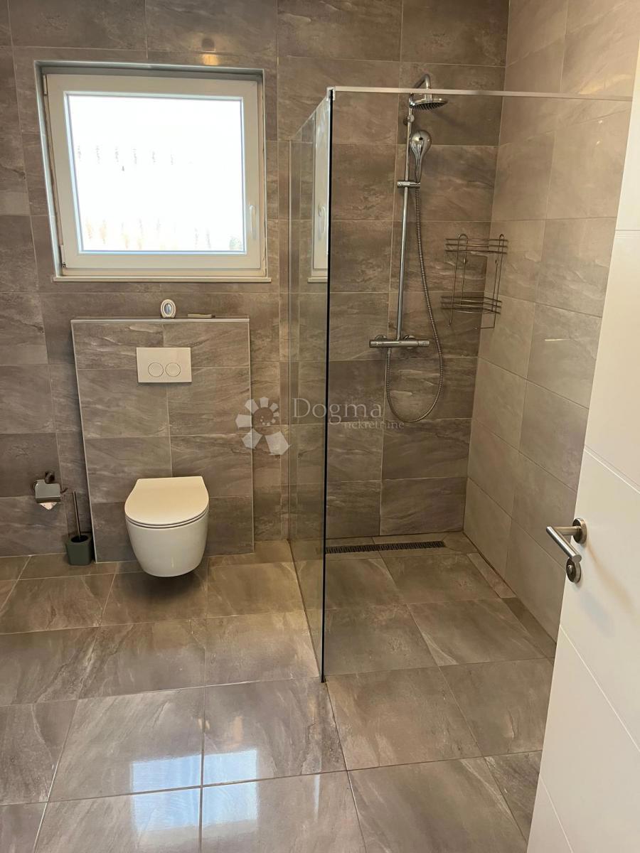 Appartement À louer - PRIMORSKO-GORANSKA CRIKVENICA