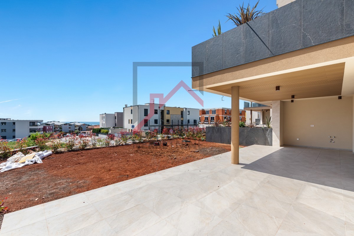 Flat For sale - ISTARSKA NOVIGRAD