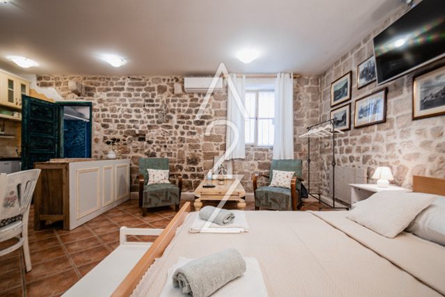 House For sale - šibensko-kninska šibenik - foto 2/48