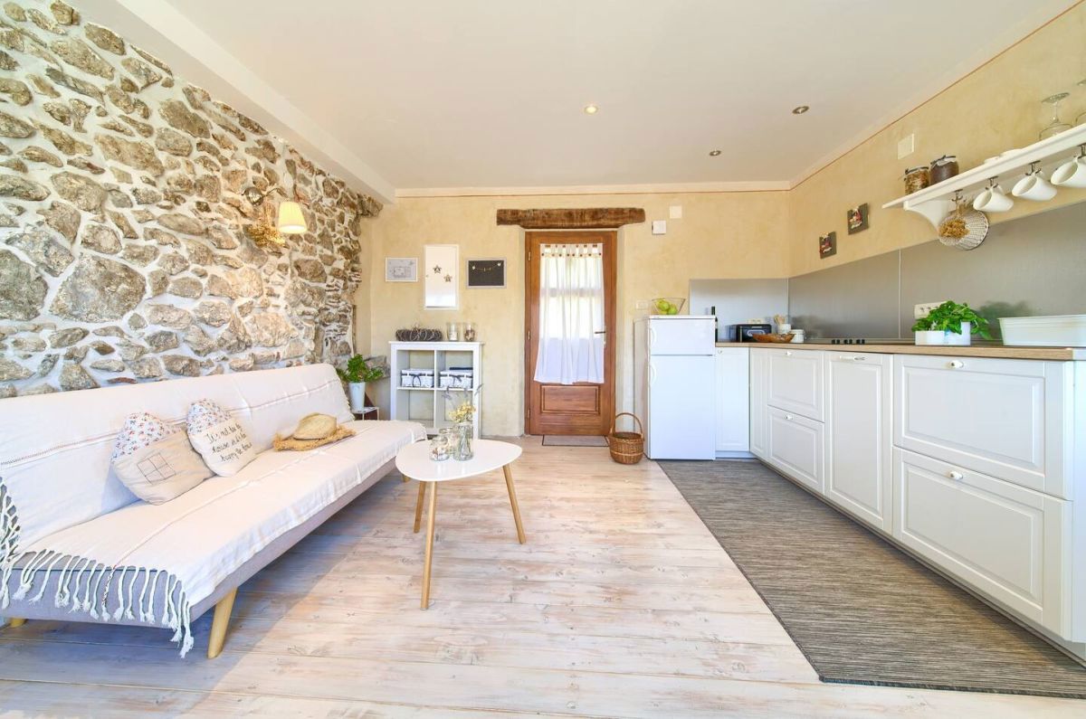 Casa In vendita - PRIMORSKO-GORANSKA KRK