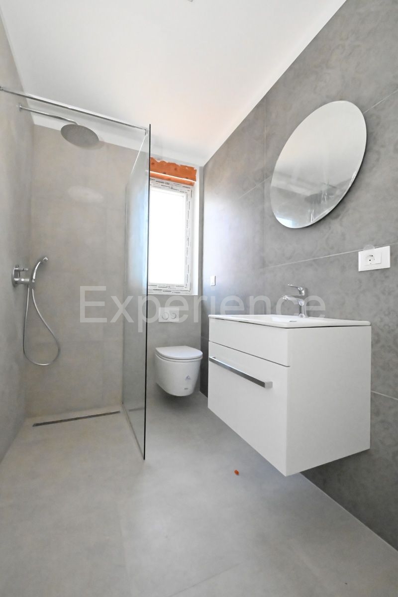 Apartmán Na predaj - ISTARSKA POREČ