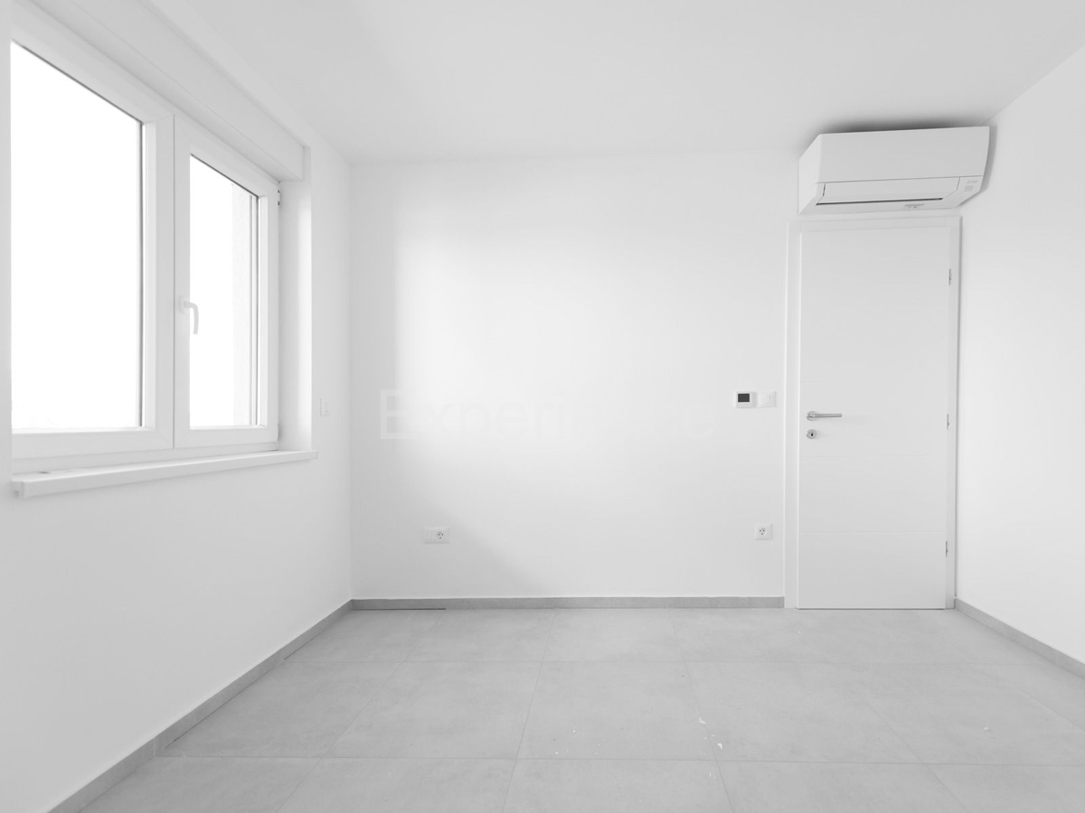 Apartma Na predaj - ISTARSKA POREČ