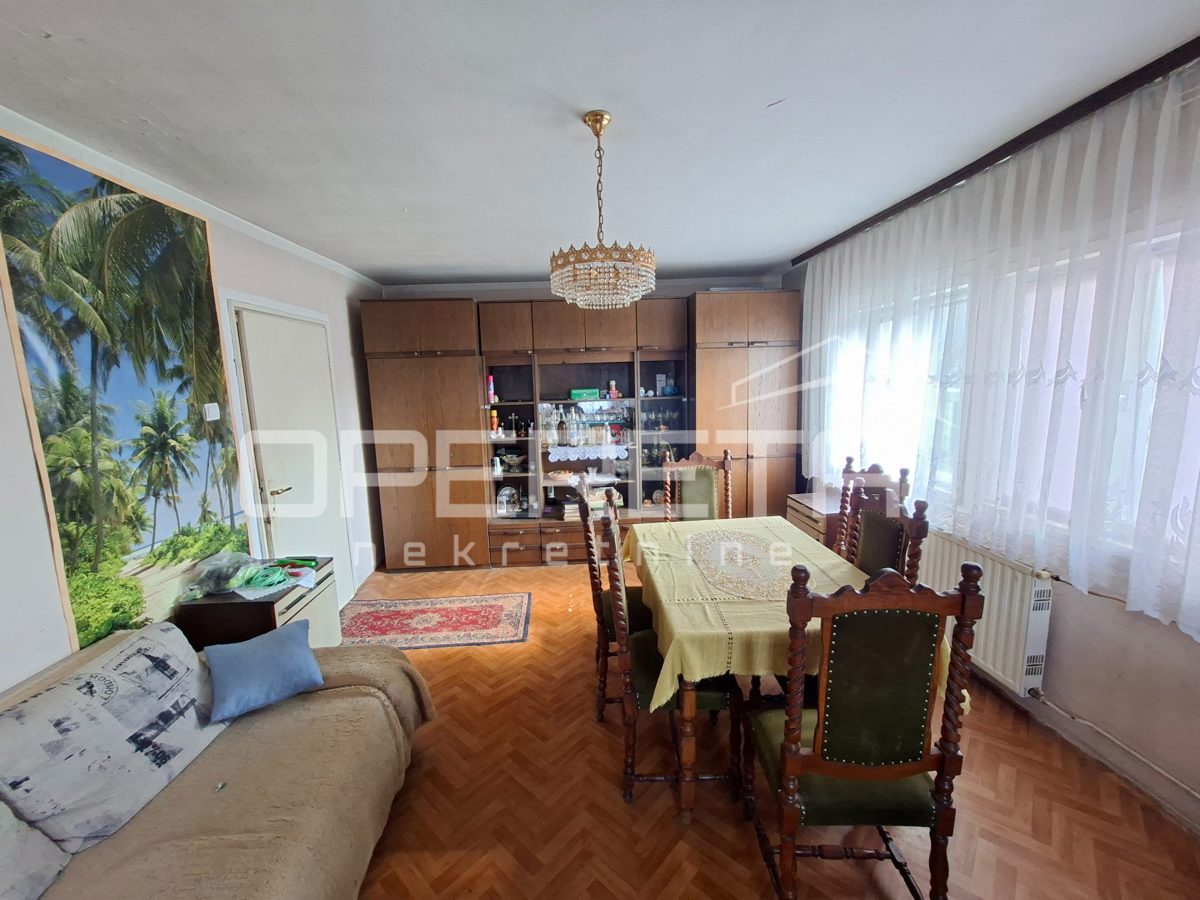 Dom Na predaj - KARLOVAČKA KARLOVAC