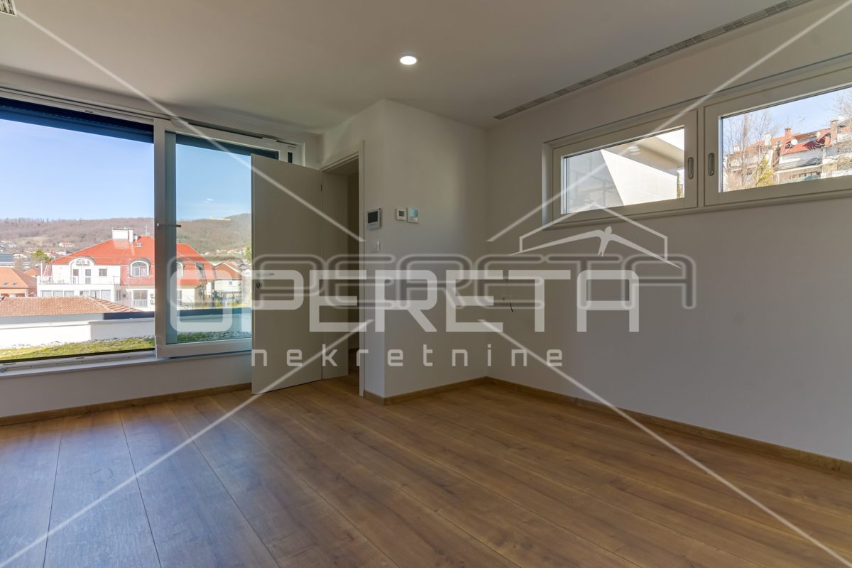 Haus Zu verkaufen - GRAD ZAGREB ZAGREB