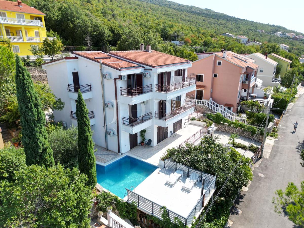Appartement À vendre - PRIMORSKO-GORANSKA CRIKVENICA