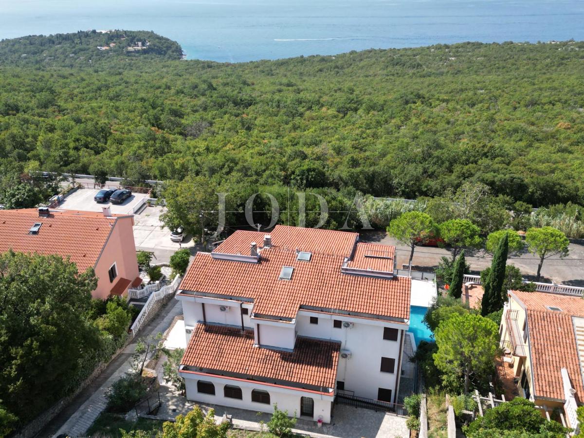 Appartement À vendre - PRIMORSKO-GORANSKA CRIKVENICA