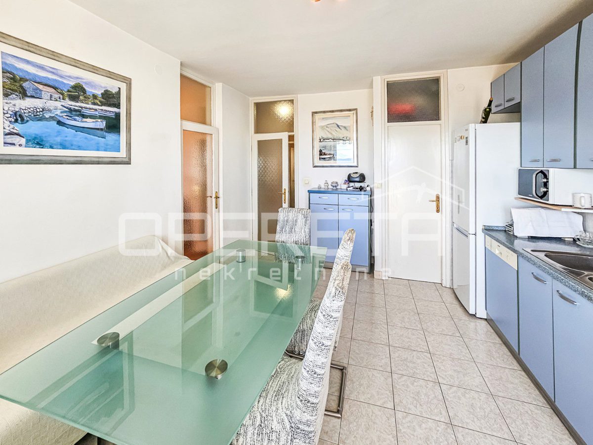 Apartmán Na predaj - SPLITSKO-DALMATINSKA SPLIT