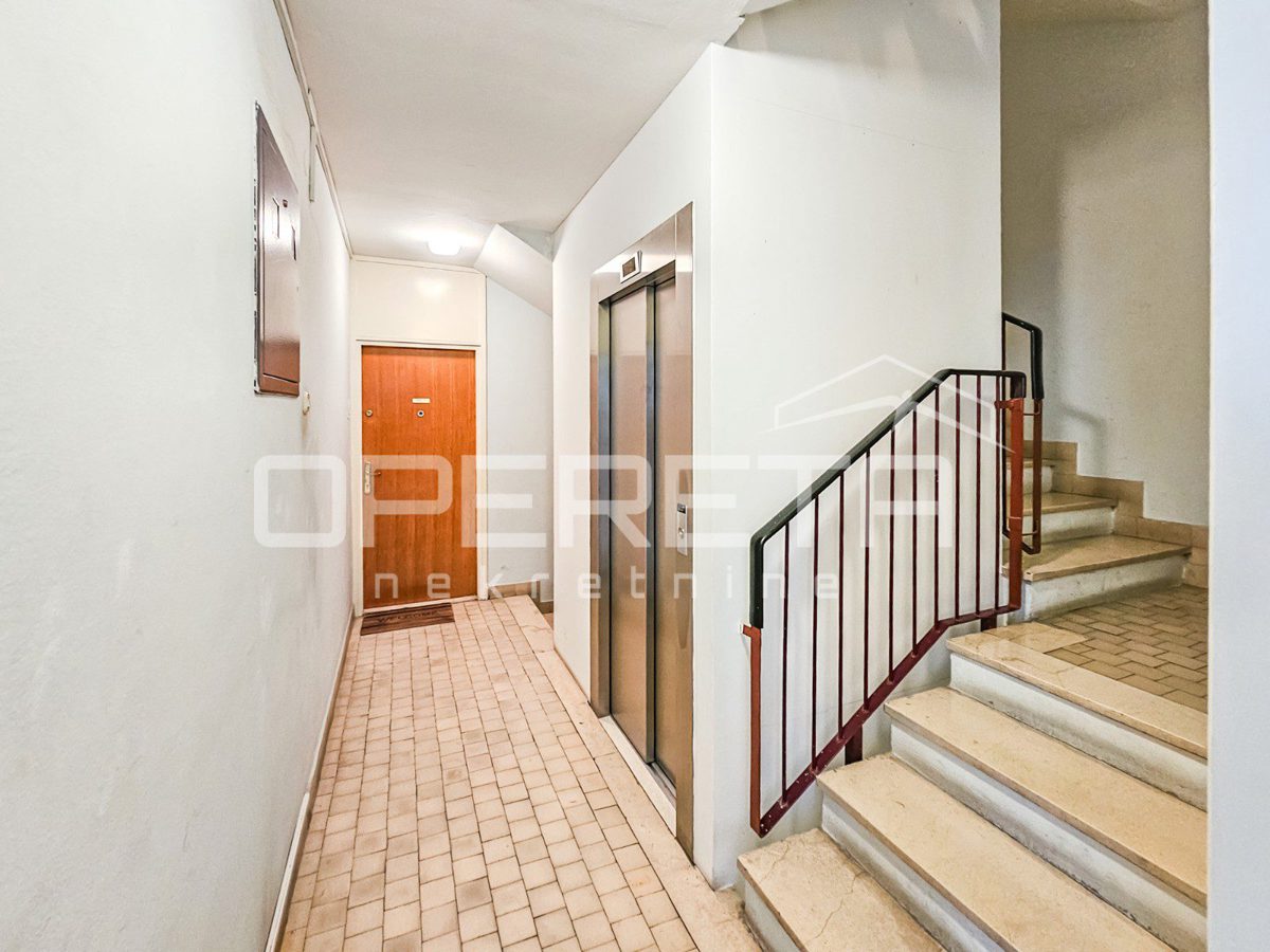 Apartmán Na predaj - SPLITSKO-DALMATINSKA SPLIT