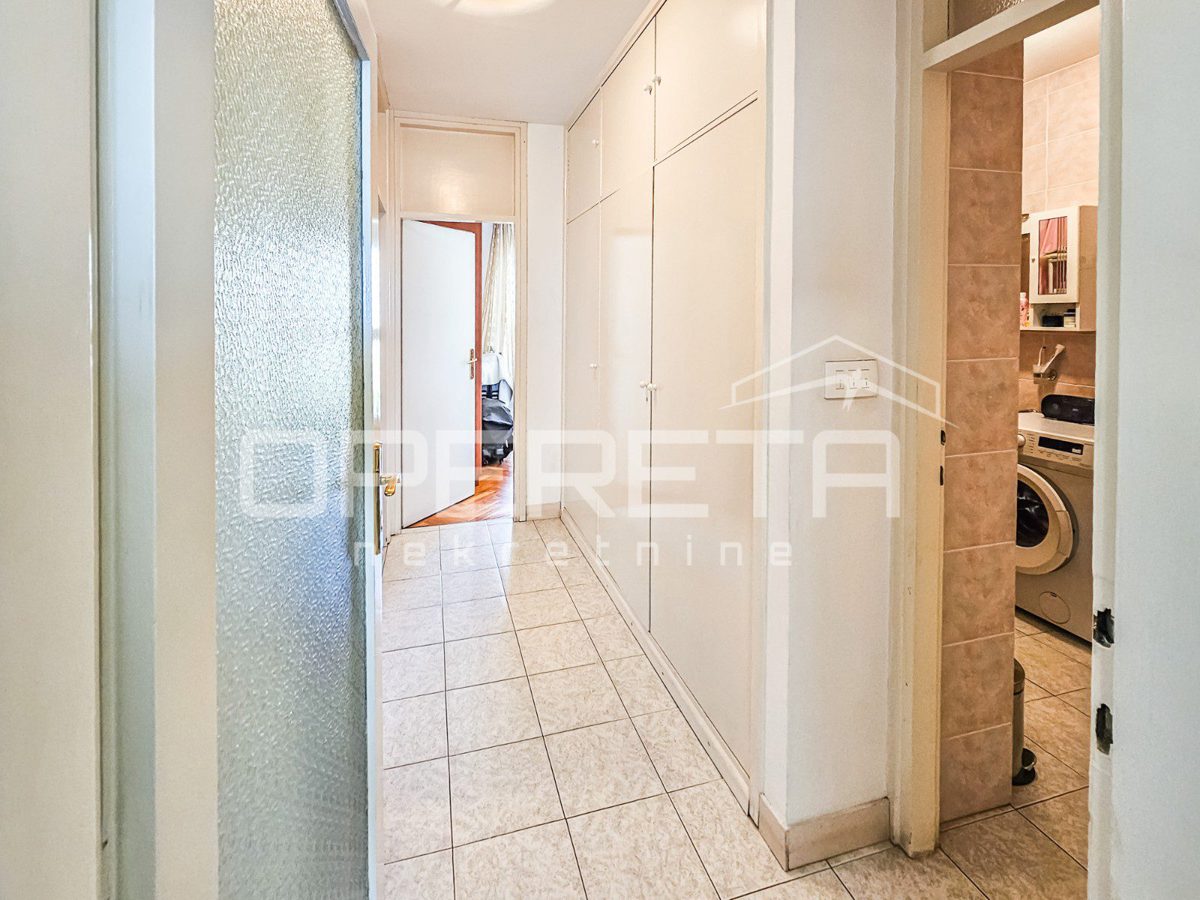 Apartmán Na predaj - SPLITSKO-DALMATINSKA SPLIT