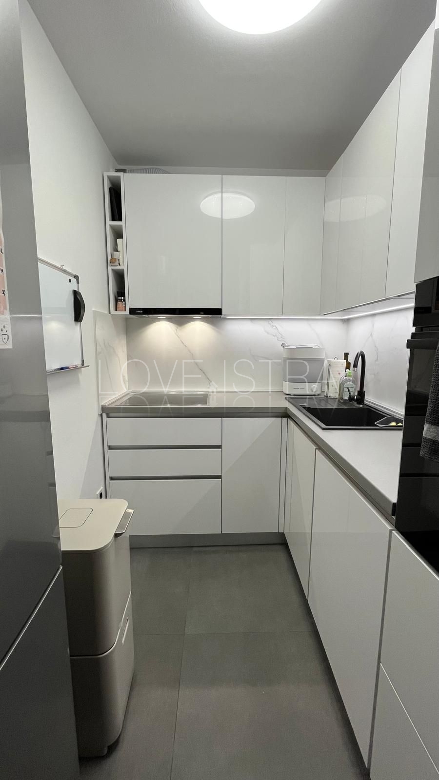Apartma Na predaj - ISTARSKA POREČ