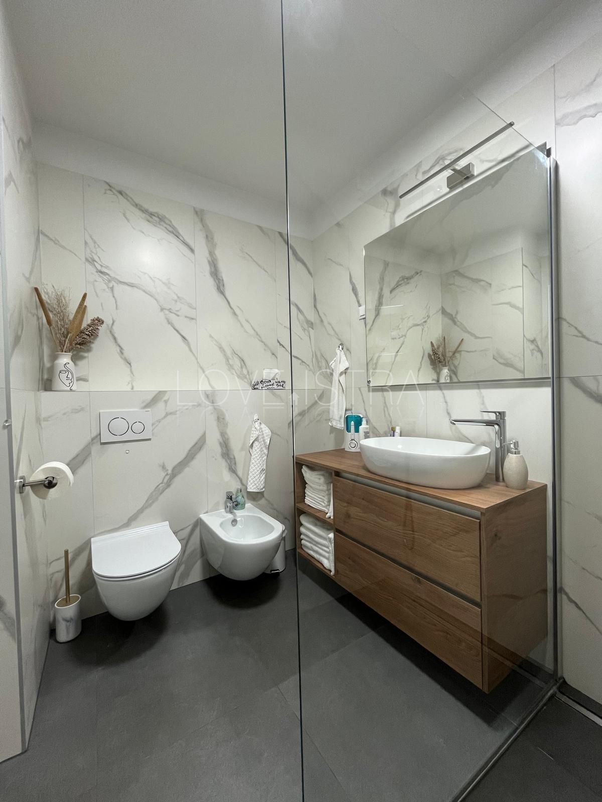 Apartma Na predaj - ISTARSKA POREČ