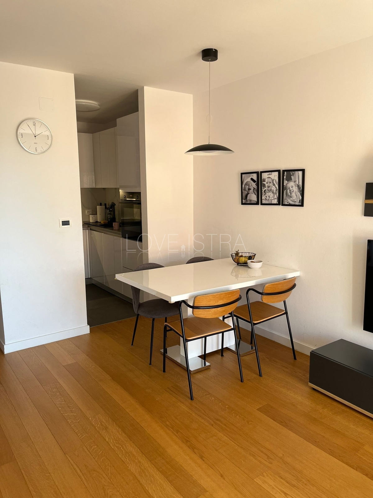 Apartma Na predaj - ISTARSKA POREČ