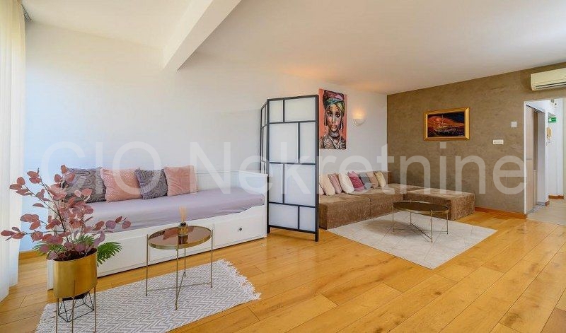Apartma Na predaj - SPLITSKO-DALMATINSKA SPLIT