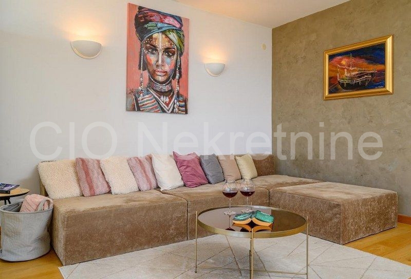Apartma Na predaj - SPLITSKO-DALMATINSKA SPLIT