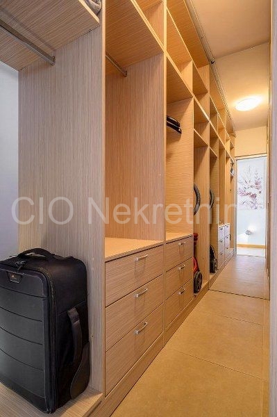 Apartma Na predaj - SPLITSKO-DALMATINSKA SPLIT