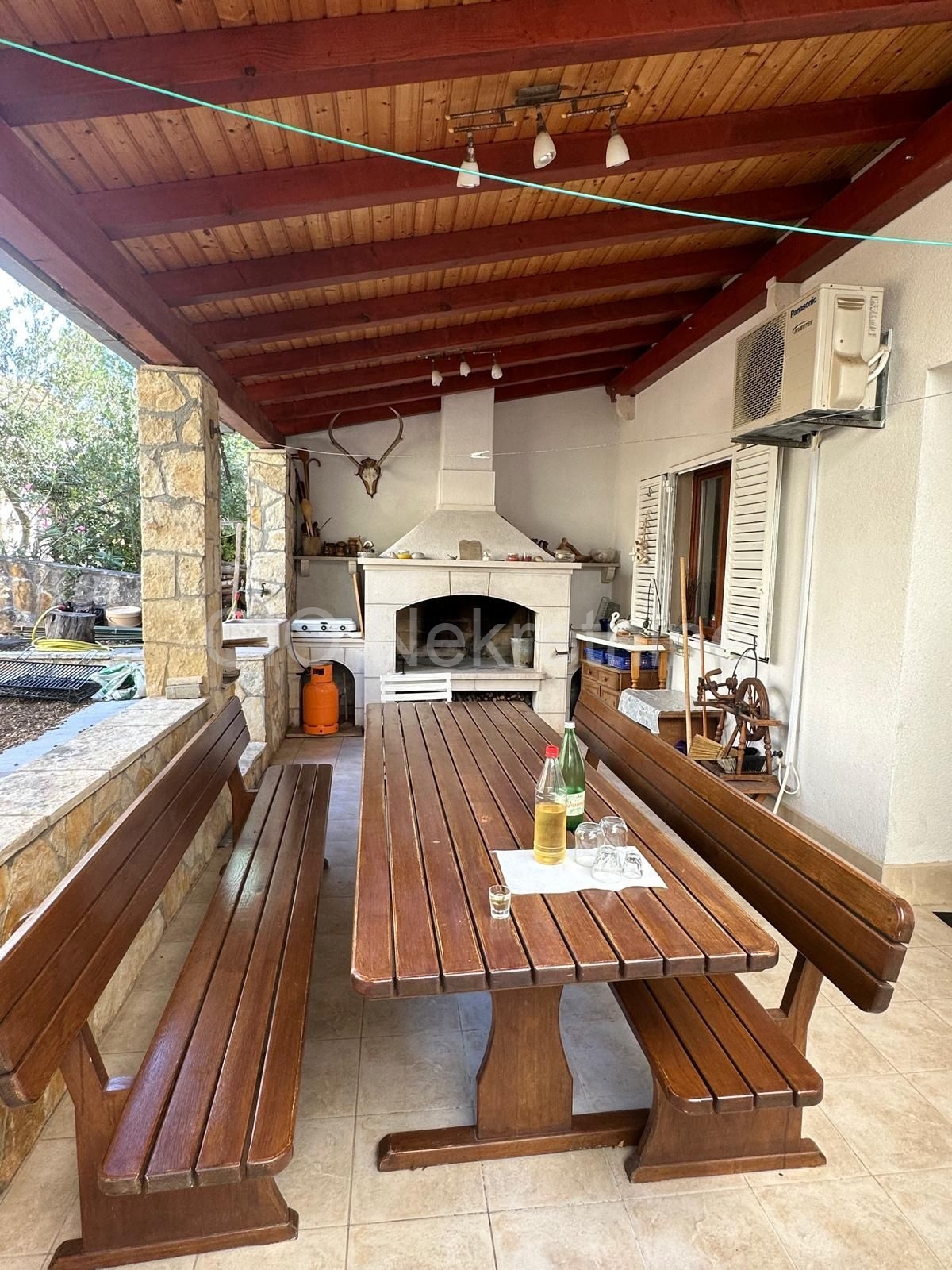 House For sale - SPLITSKO-DALMATINSKA BRAČ