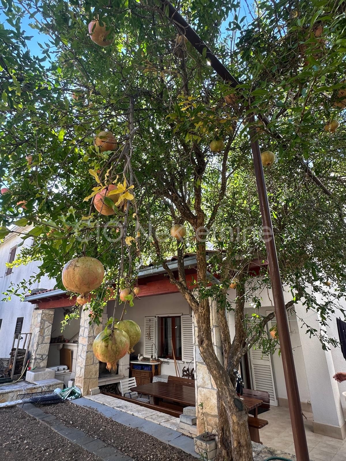 House For sale - SPLITSKO-DALMATINSKA BRAČ