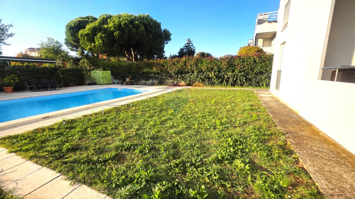 Flat For sale - ISTARSKA NOVIGRAD