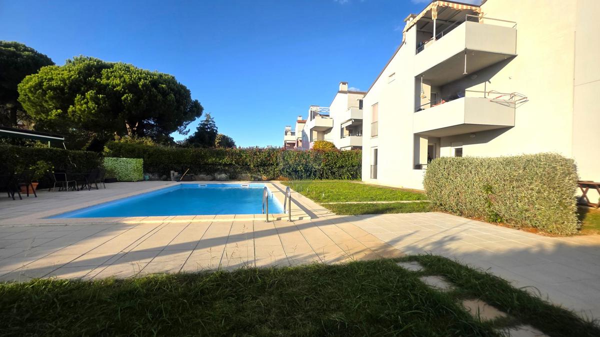 Flat For sale - ISTARSKA NOVIGRAD