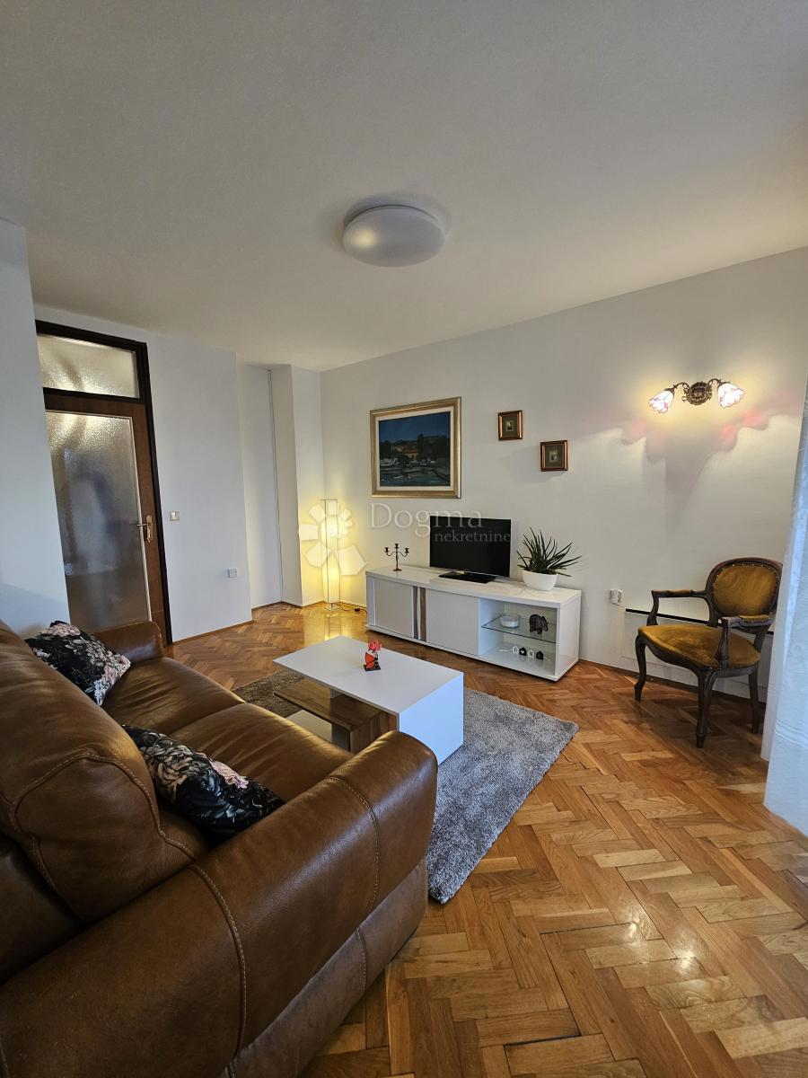 Appartement À louer - Primorsko-goranska Rijeka - foto 2/15