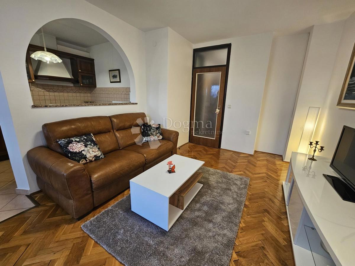 Appartement À louer - Primorsko-goranska Rijeka - foto 4/15