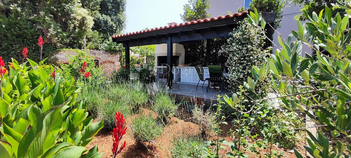 Appartement À vendre - ZADARSKA UGLJAN