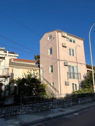 Casa in vendita 212 m² – Crikvenica