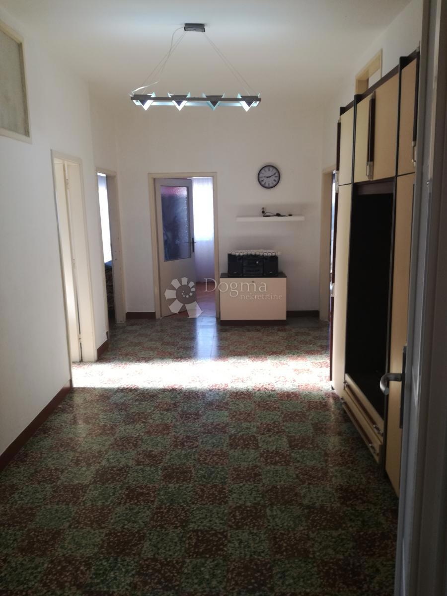 Apartmán Na predaj - ŠIBENSKO-KNINSKA ŠIBENIK