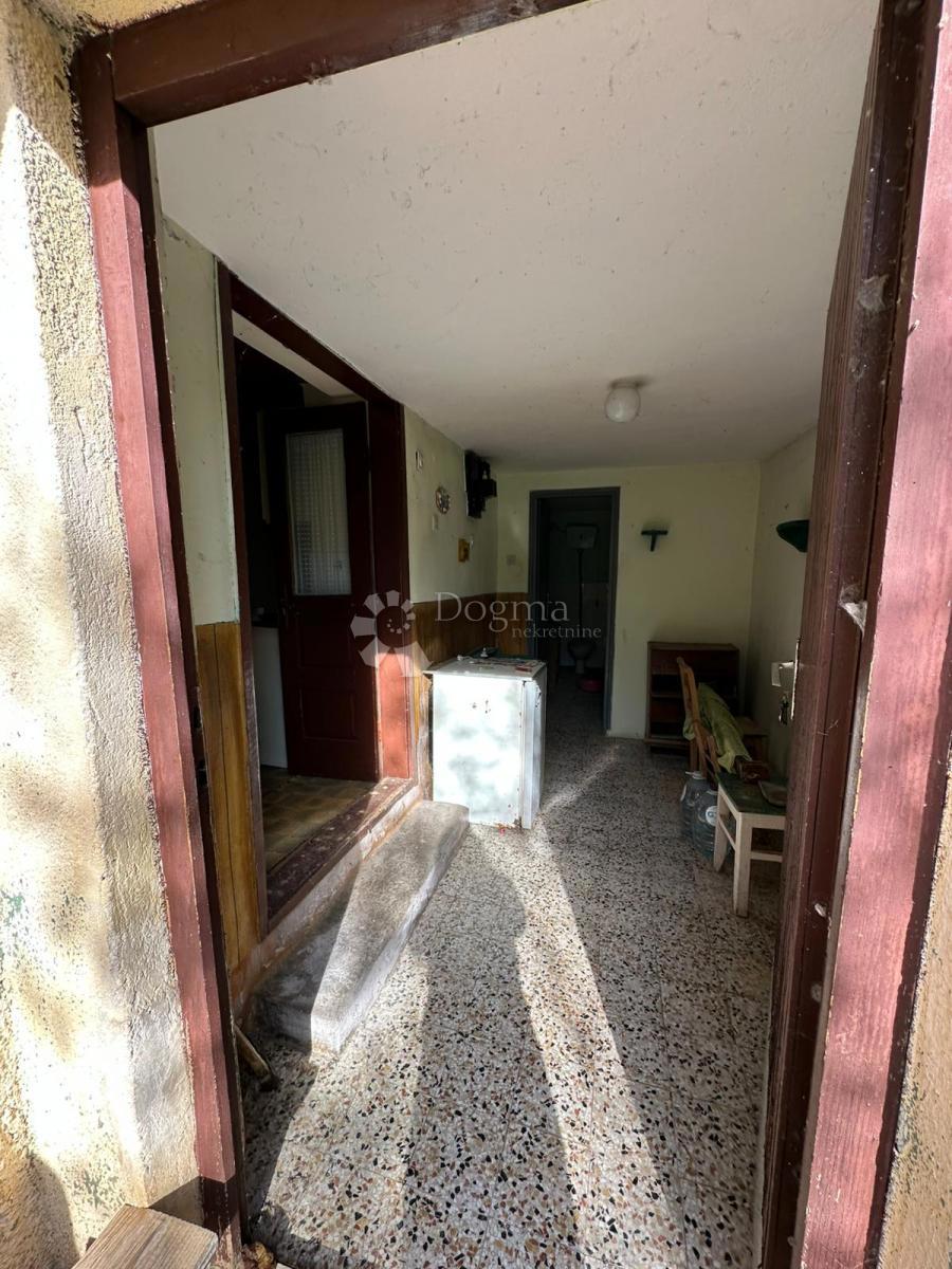 Haus Zu verkaufen - LIČKO-SENJSKA OTOČAC