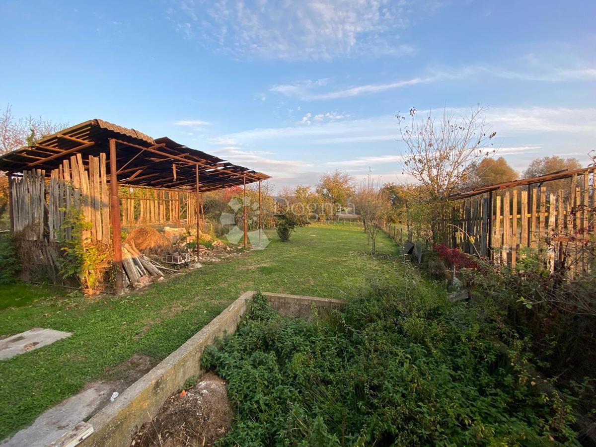 Maison À vendre - SISAČKO-MOSLAVAČKA POPOVAČA