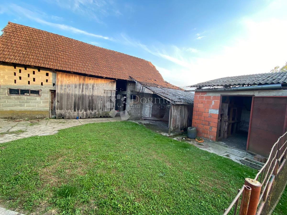 Maison À vendre - SISAČKO-MOSLAVAČKA POPOVAČA