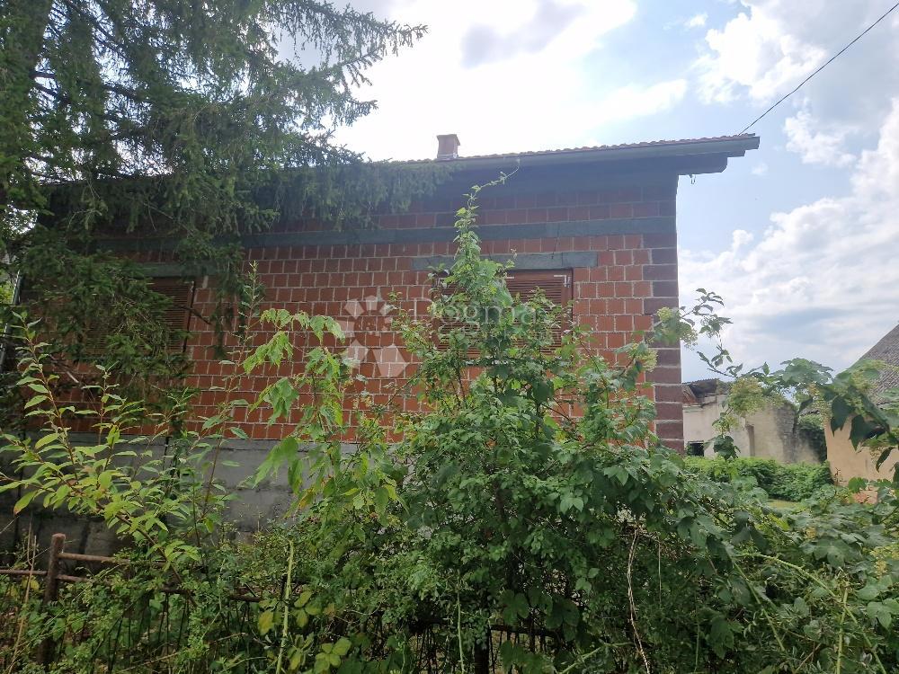 Dům Na prodej - KARLOVAČKA KARLOVAC