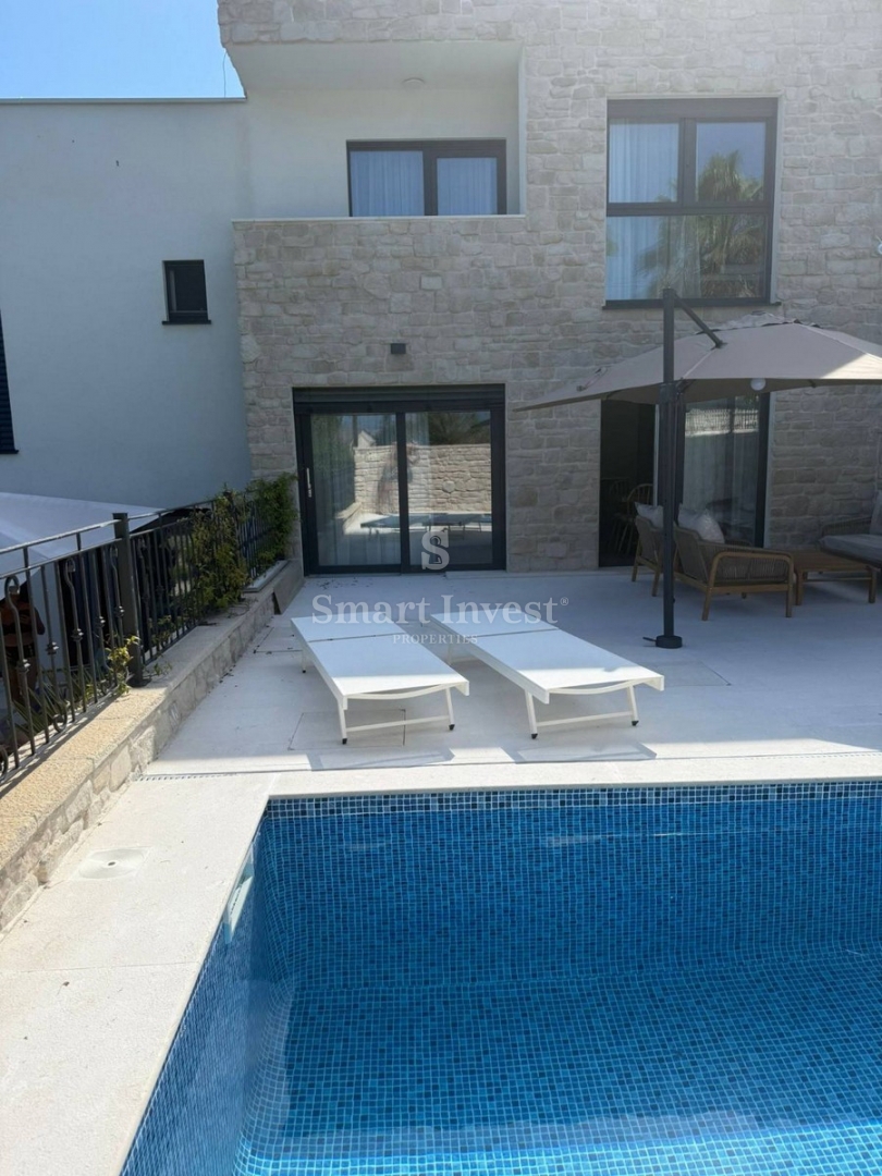 Flat For sale - PRIMORSKO-GORANSKA LOVRAN