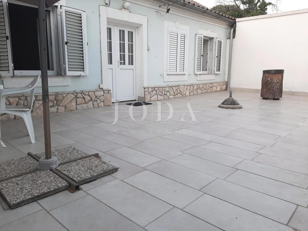Dom Na predaj SENJ