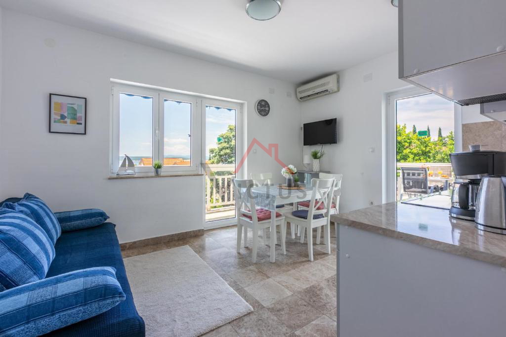 Kuća Na prodaju - PRIMORSKO-GORANSKA CRIKVENICA