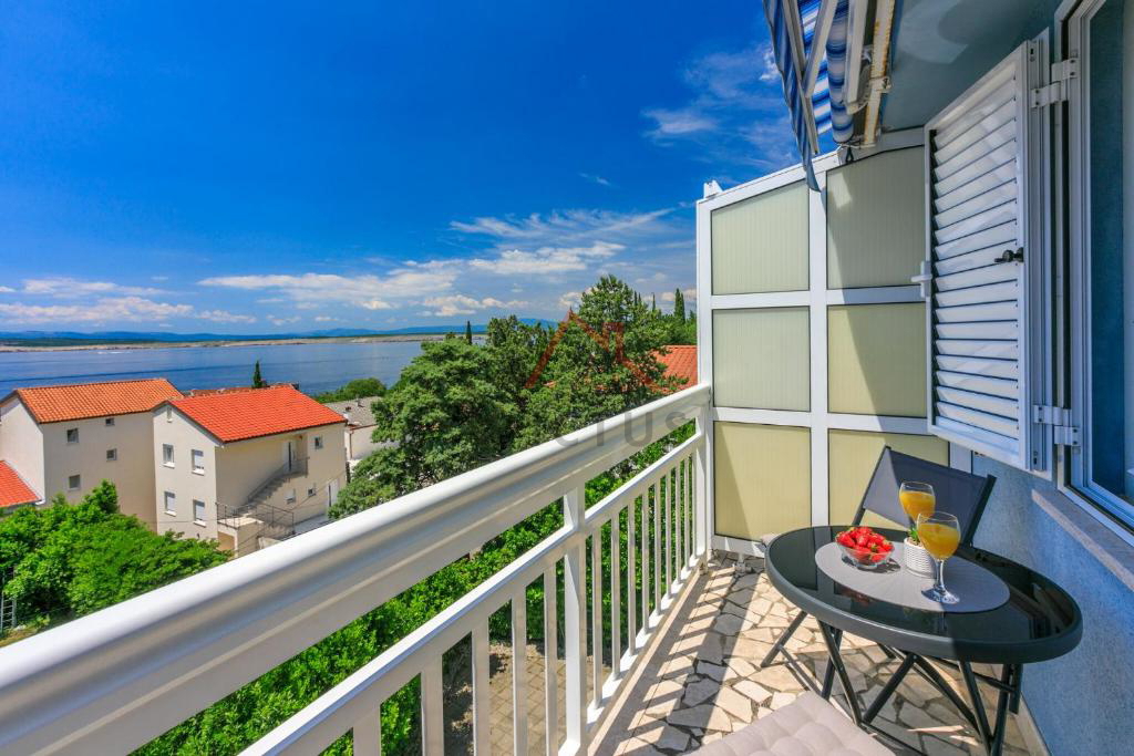 Kuća Na prodaju - PRIMORSKO-GORANSKA CRIKVENICA
