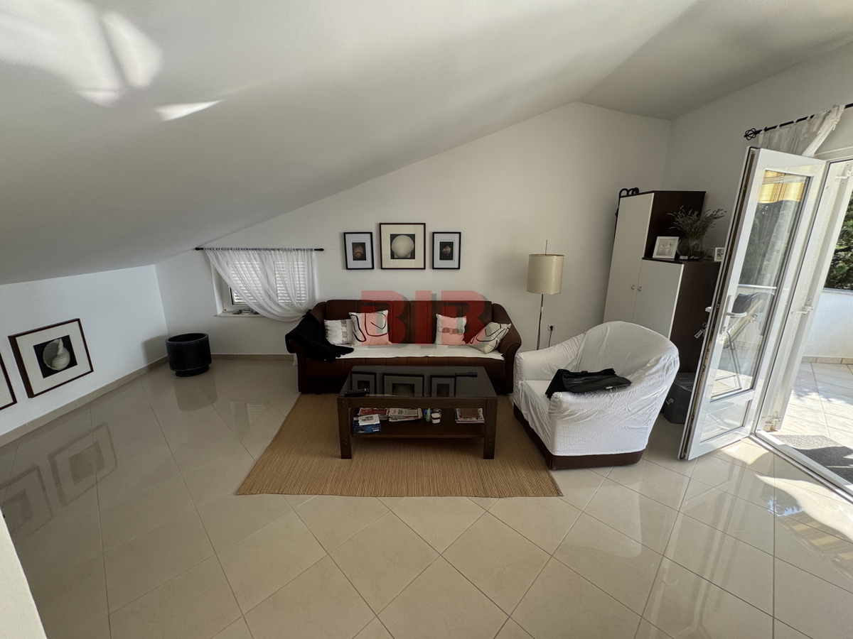 Flat For sale - PRIMORSKO-GORANSKA CRIKVENICA