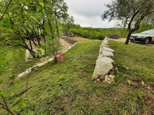 Terreno in vendita 3775 m² – Tinjan