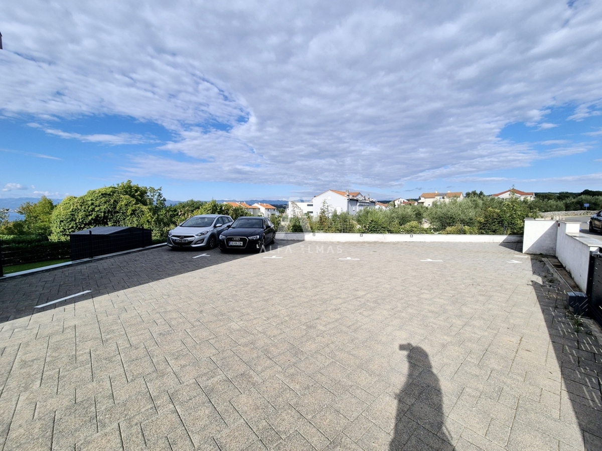 Apartma Na predaj - PRIMORSKO-GORANSKA KRK